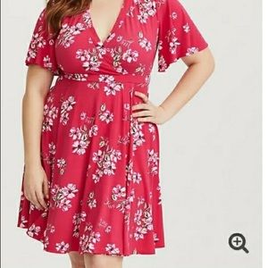 Torrid Pink Floral Crossover Dress, size 1 (equivalent to size 14/16 or 1X)